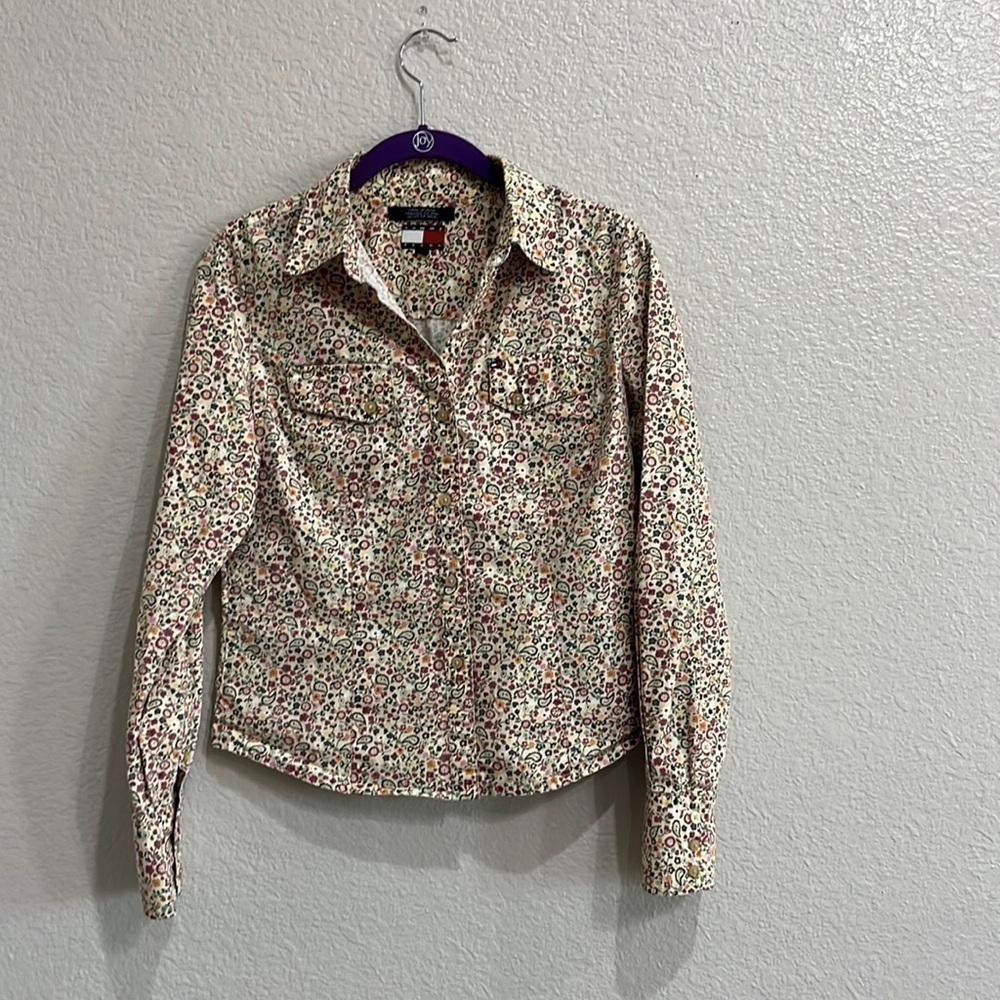 Tommy jeans floral long sleeves blouse Size Medium Paisley Floral print